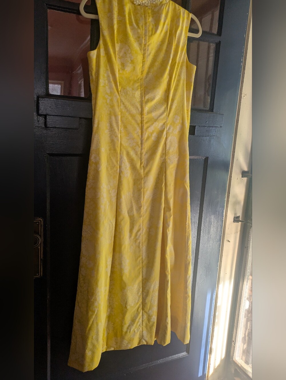 1970s 'The Lilly' Pulitzer yellow and white floral maxi w/lace accents - Picture 5 of 13